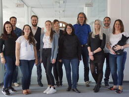 Business Unit Data Services - Produktdaten sind unser Element