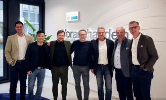 v. l. n. r.: Samuel Boger, Quan Mach, Nico Kollmar, Udo Bischof, Ralf Männlein, Bernd Wagner, Oliver Schobert